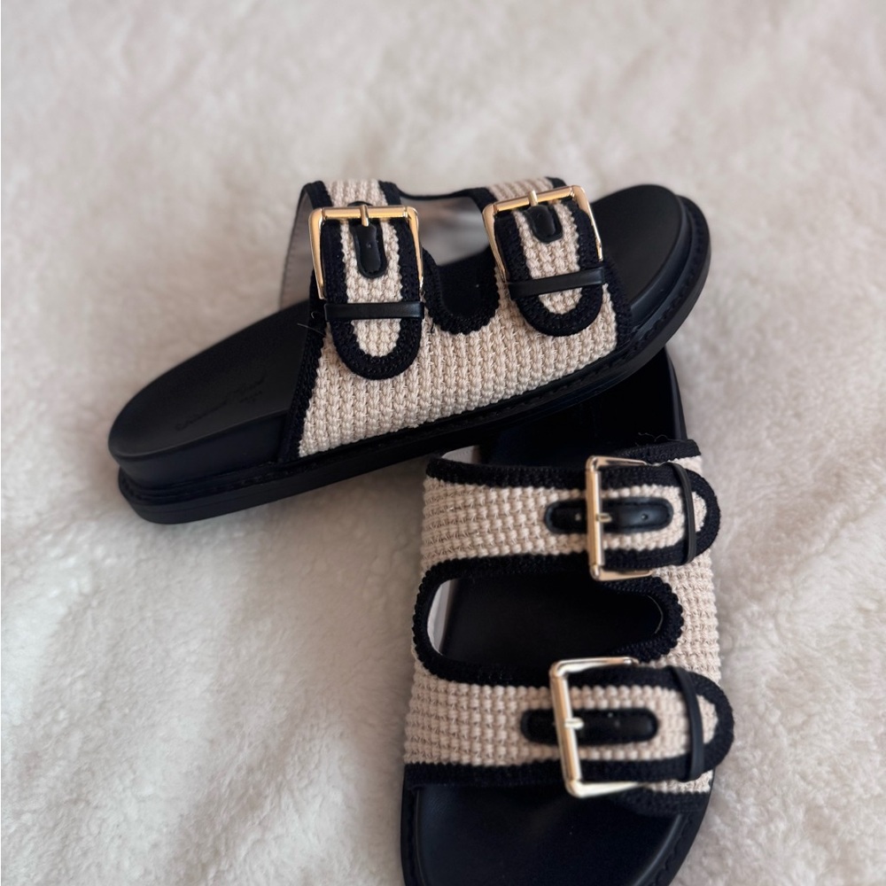 Universal Thread Black and Cream Buckle Sandals - Picture 3 of 4